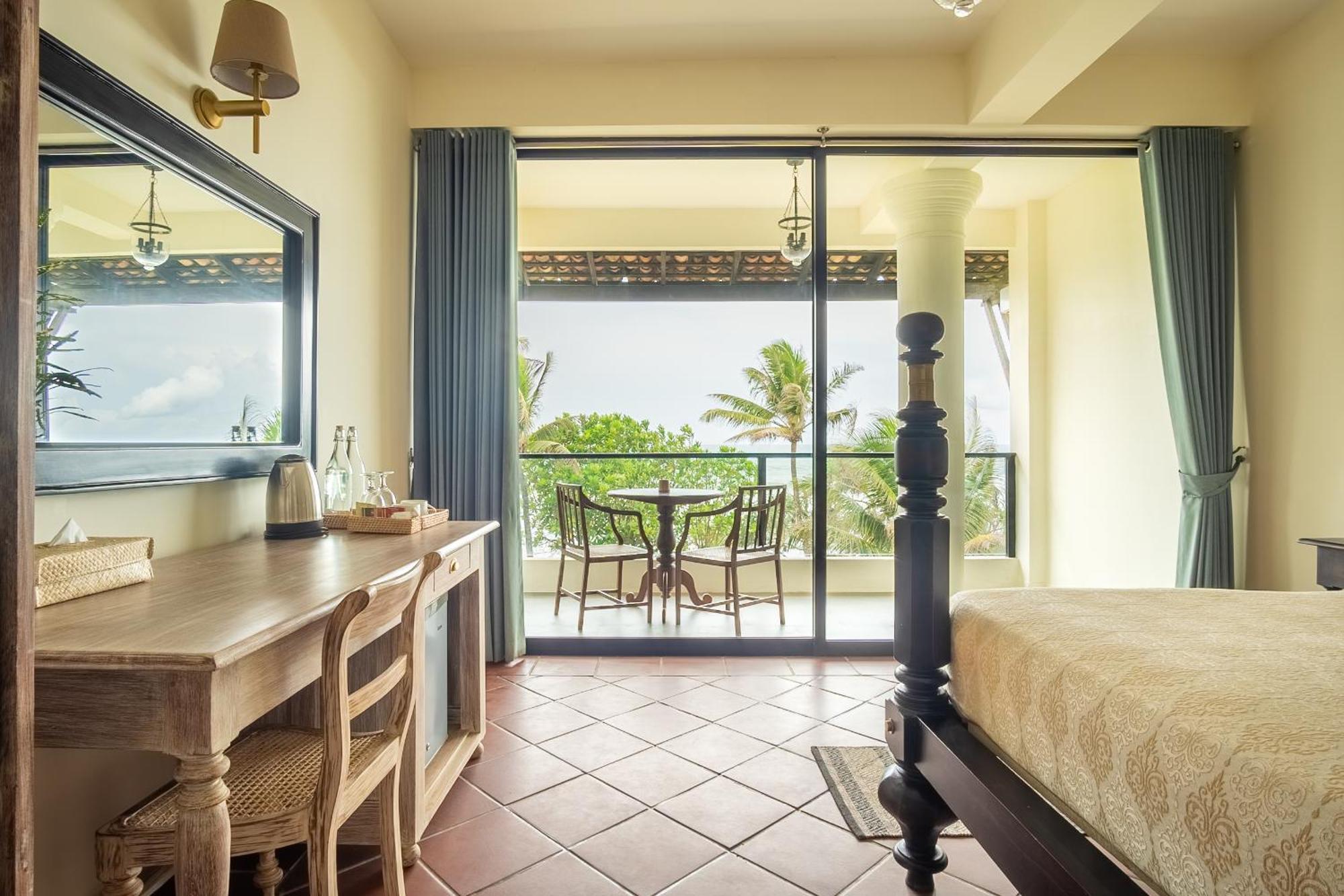 Naomi Beach Resort - Adults Only Weligama Buitenkant foto