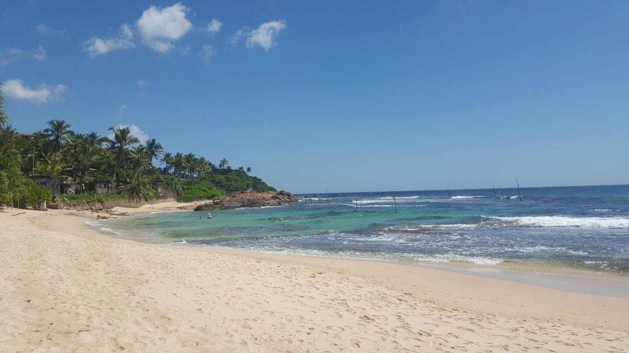 Naomi Beach Resort - Adults Only Weligama Buitenkant foto