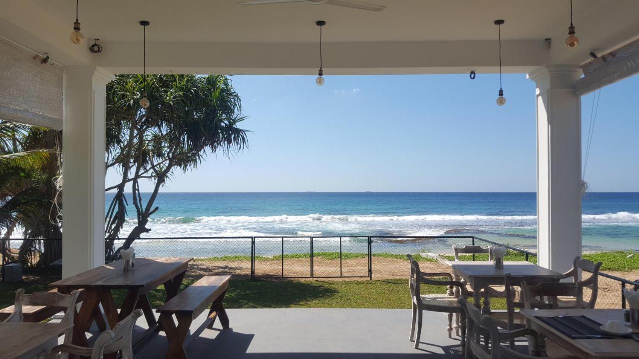 Naomi Beach Resort - Adults Only Weligama Buitenkant foto